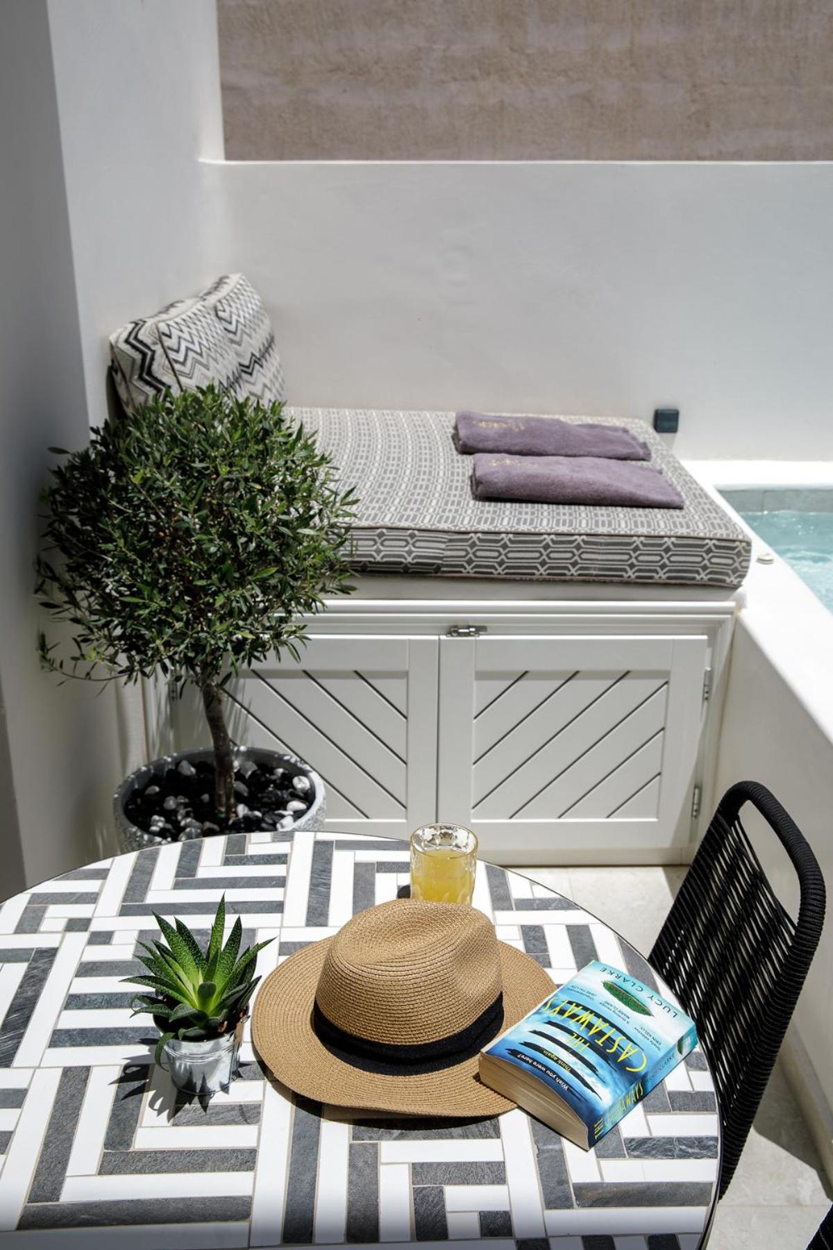 La Madeleine Oia Bed & Breakfast Exterior foto